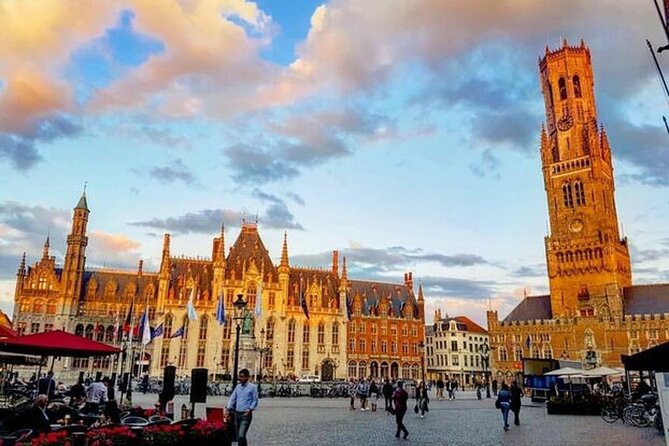 2-Hour Medieval Walk and Chocolate Tasting in Bruges - Halve Maan Brewery and the taste of Bruges