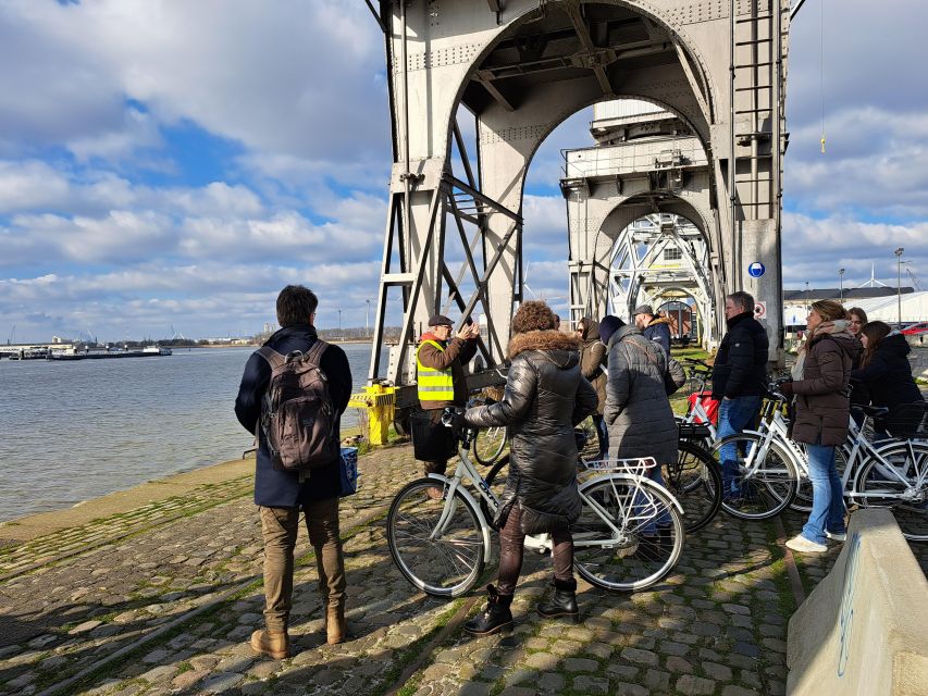Antwerp: City Highlights Guided Bike Tour - Key points at a glance