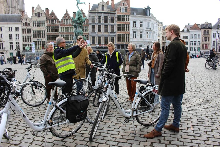 Antwerp: City Highlights Guided Bike Tour - What $38 buys you