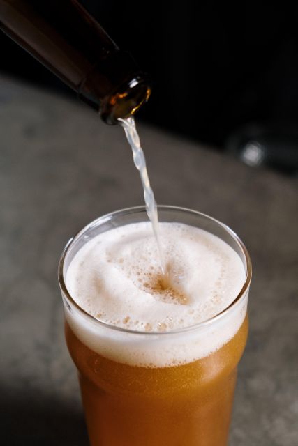 Antwerp: Guided Beer Tasting Tour with Beer Expert - Meeting at Handschoenmarkt