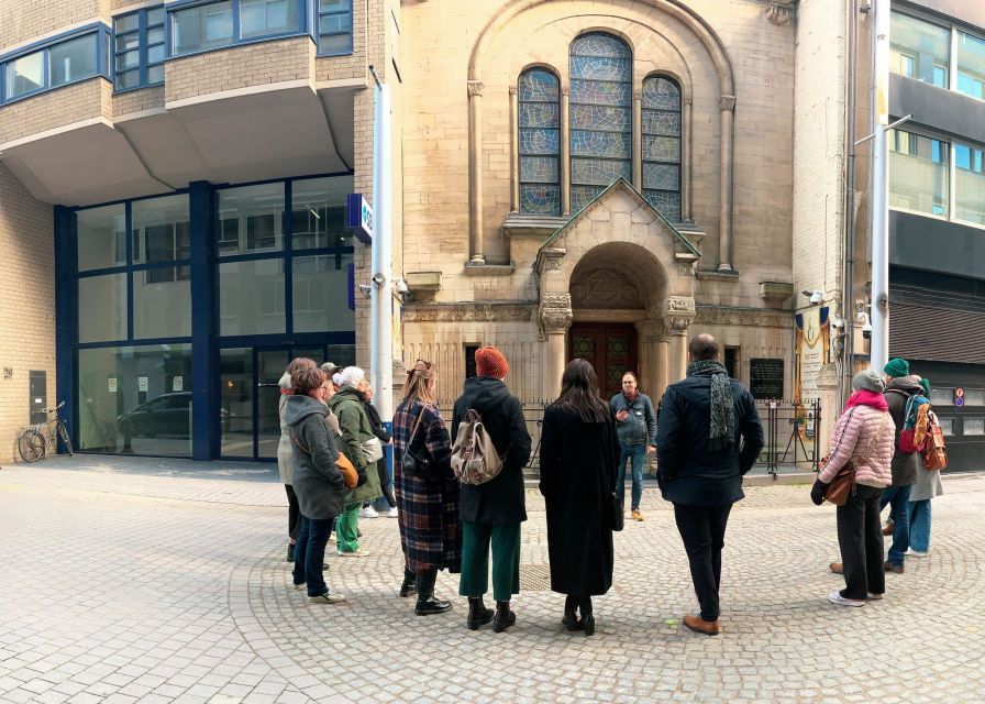 Antwerp: Jewish Neighbourhood Guided Walking Tour - Language, timing, and practical planning