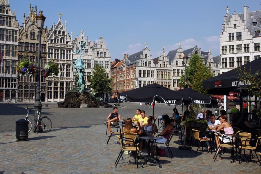 Antwerp: Private 3-Hour Historical Sightseeing Walking Tour - Why this three-hour Antwerp walk works well