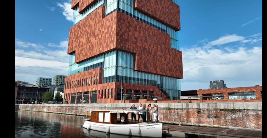 Antwerp: Private Old Harbour Boat Tour Incl. Drinks & Snacks - Who will enjoy this cruise most