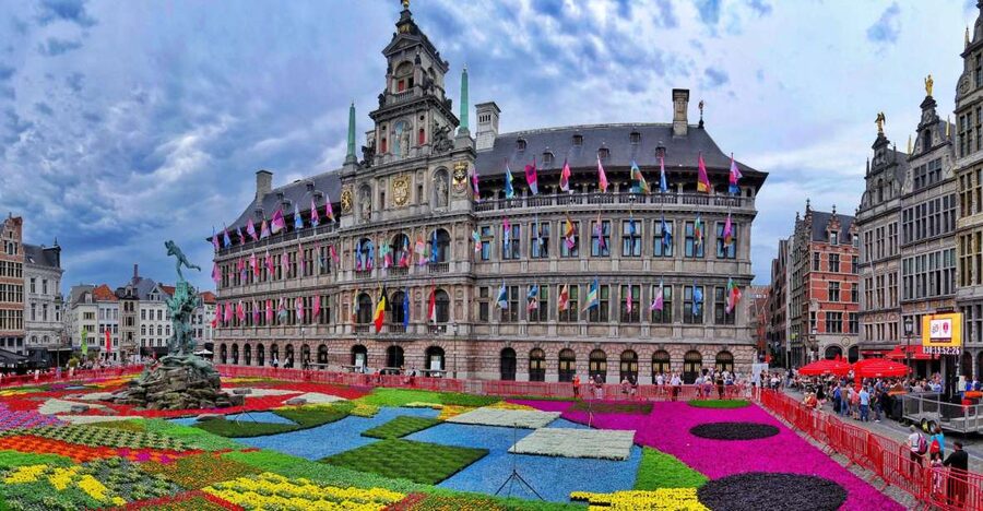 Antwerp Private Tour From Brussels - Leaving Brussels in a private vehicle