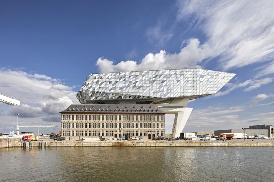 Antwerp Private Tour From Brussels - Antwerp Central Station: a grand opening scene