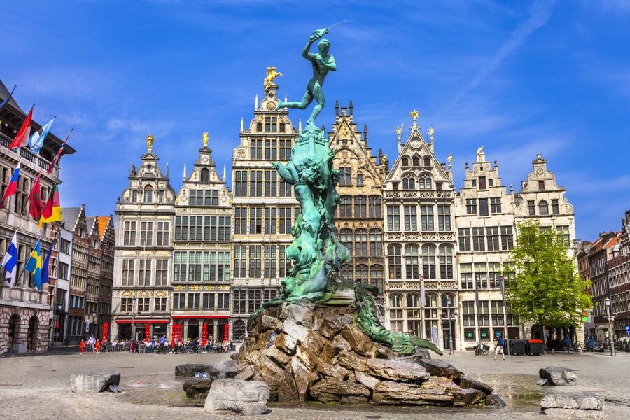 Antwerp: Private Walking Tour with a Local - Picking the right length: two, four, or six hours