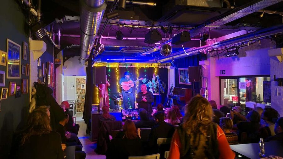 Antwerp: Pub Crawl in the Historical City - The 3 PM start and weekend schedule