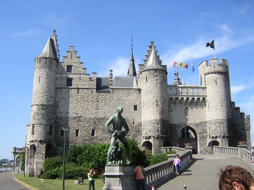 Antwerp: Walking Tour from Steen to Central Station - What the $388 group price really means