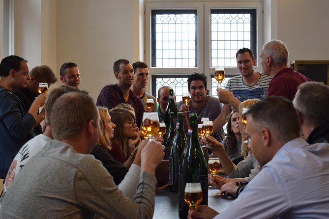 BeerWalk Bruges with Dutch Guide - Finishing at ’t Zand