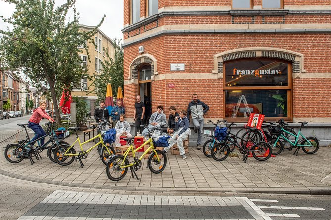 Bicycle tour in historic Ghent - Quiet beguinages away from the crowds