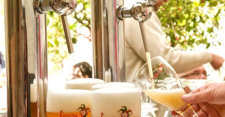 Bruges: 3-Hour Beer and Chocolate Tasting Private Tour - Following cacao from ancient America to modern production