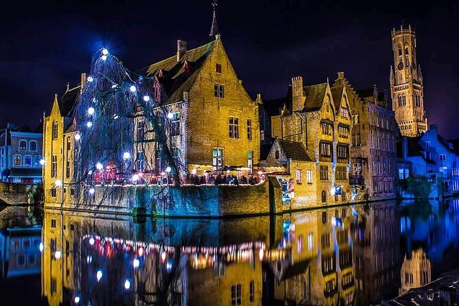 Bruges at Night: Murder, Mystery & Dark Stories Small Group Walk - From the Belfry to the Markt