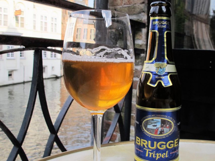 Bruges Beer and Chocolate Walking Tour - Two beers at Vlissinghe, dating to 1515