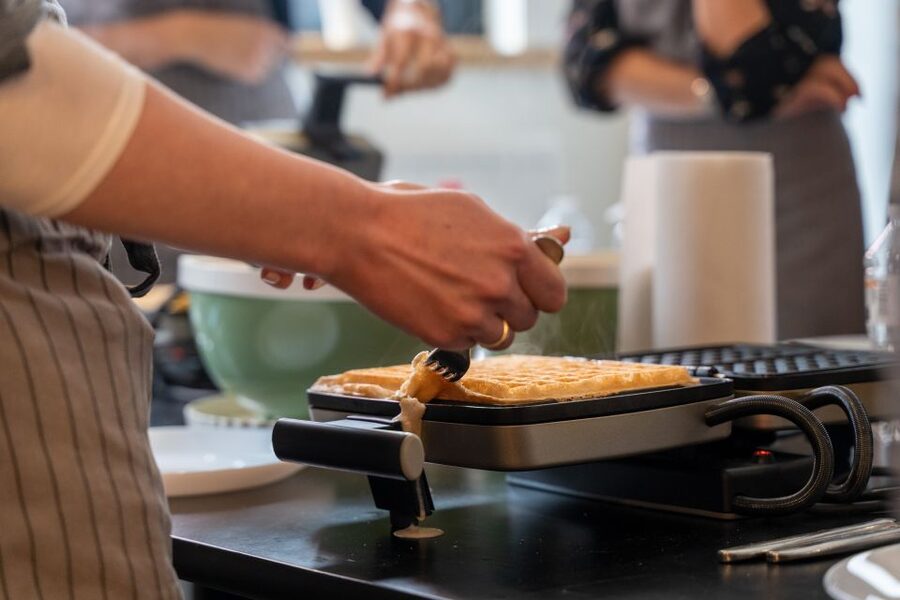 Bruges: Belgian Waffle-Making Workshop with Beer Tasting - A few drawbacks to consider