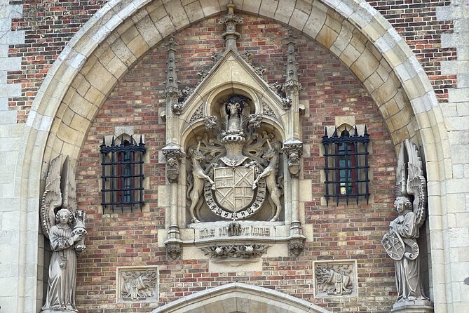 Bruges by a Local: Exciting Stories, Mysteries, People and Choco - Stoofstraat and the city’s cheekier names