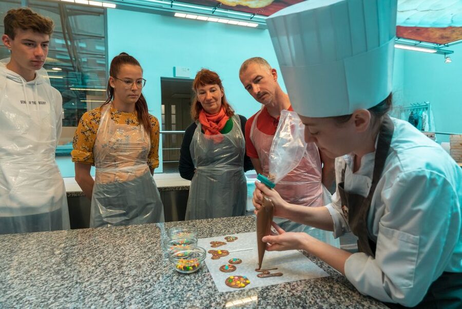Bruges: Chocolate Making Workshop and Chocolate Museum Entry - Who Will Enjoy This Most