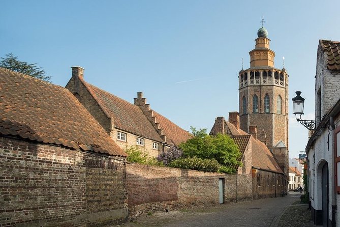 Bruges Food and History Tour: Culinary Delights & Hidden Gems - Burg Square and the Stadhuis