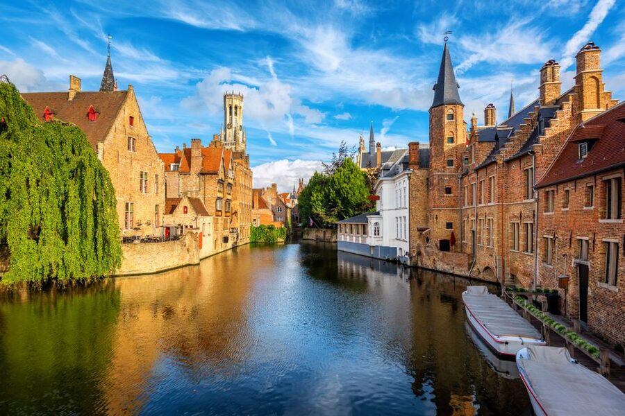 Bruges: Guided Rickshaw Tour - Why a rickshaw works so well in Bruges