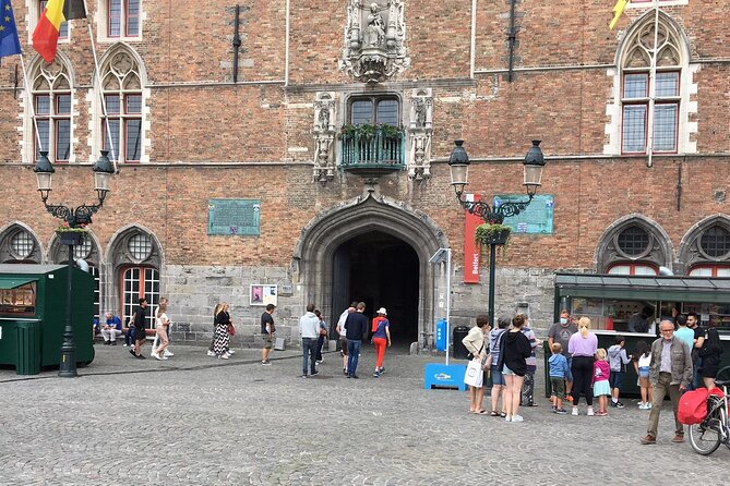 Bruges’ Legends and Hidden Treasures: A Self-Guided Audio Tour - Oude Burg, Bruges’ oldest street