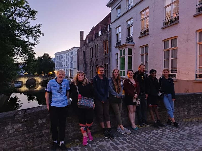 Bruges: Nightly Tales and Untold History Walking Tour - What the storytelling adds