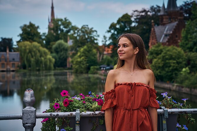 Bruges Photo Session By a Pro - From chocolate lanes to the Church of Our Lady