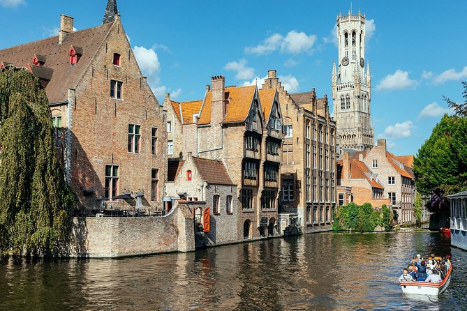 Bruges PRIVATE City Kickstart Tour With Locals - Why a private walk works well in Bruges