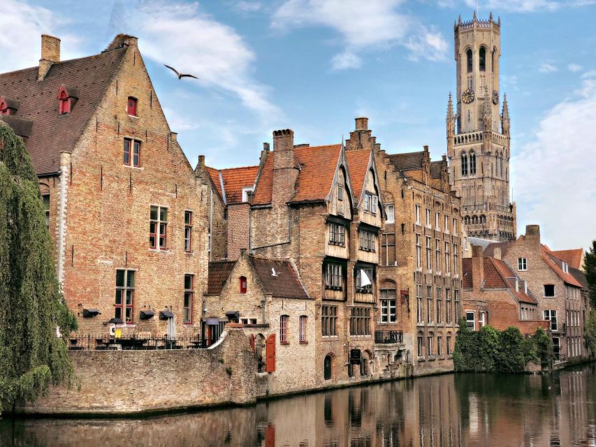 Bruges: private guided day tour - Starting at the Old Harbour