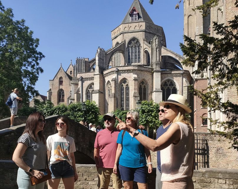 Bruges: Small Group Boat Cruise and Guided Walking Tour - Four Horsemen, Bonifacius Bridge, and Gruuthuse