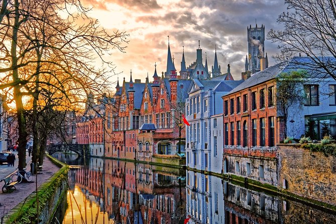 Bruges Walking Tour - Walplein and the story of Bruges beer