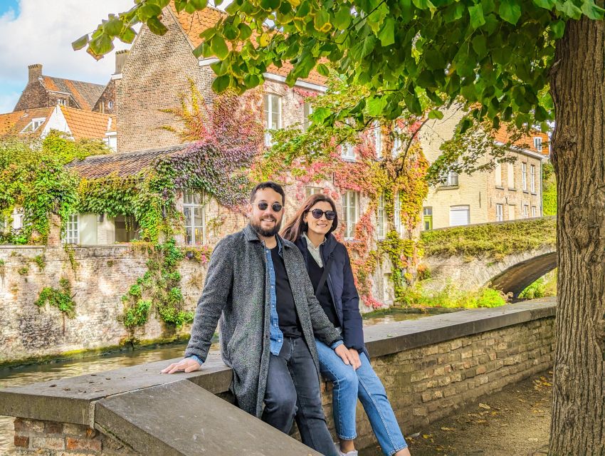 Bruges : Your private 30min. photoshoot in the medieval city - Booking details that matter