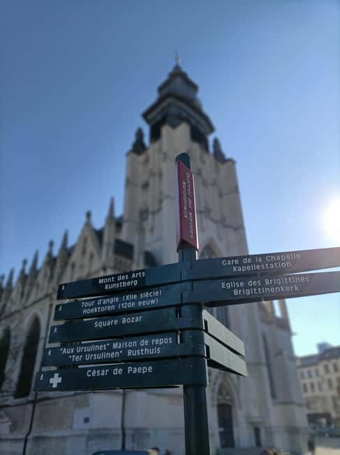 Brussels, 1000 Years of Struggles - A playful guide makes serious history easier to follow