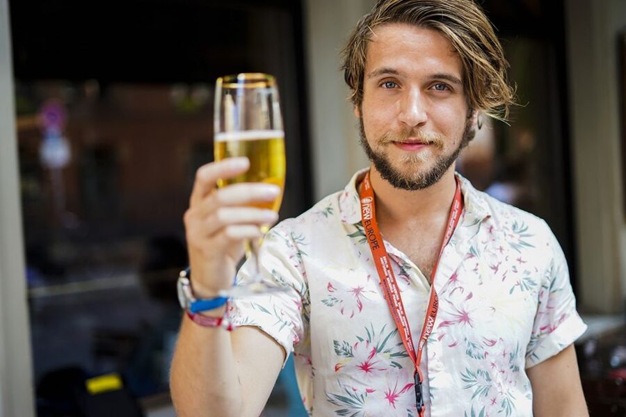 Brussels 2.5-Hour Belgian Beer Tasting Experience - Meeting at Scott’s Bar and Kitchen