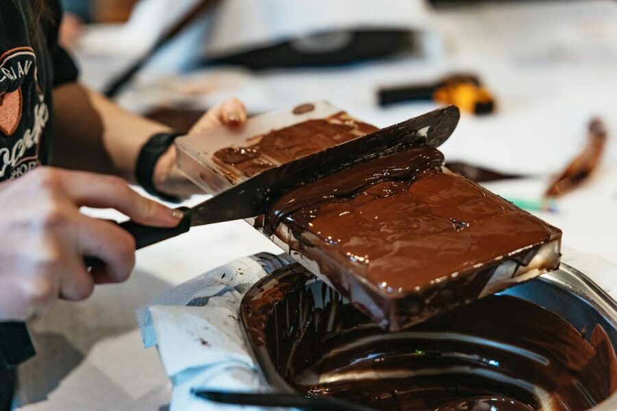 Brussels: 2.5-Hour Belgian Chocolate Making Workshop - Tempering chocolate for a glossy finish