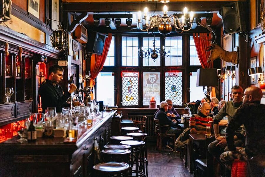 Brussels: Beer Tasting Tour with 7 Beers and Snacks - Key points at a glance