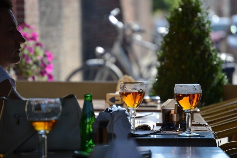 Brussels: Beer Tasting with a Local Guide - Starting at Grand Place with a local beer