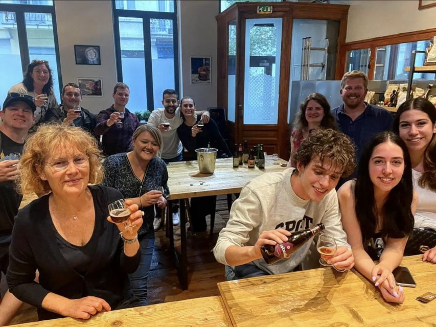 Brussels: Belgian Beer Tasting and Course at a Private Bar - Five Belgian beers at The Unusual Cafe