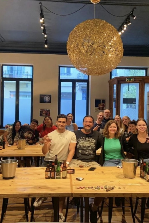Brussels: Belgian Beer Tasting and Course at a Private Bar - The optional pub crawl after the class