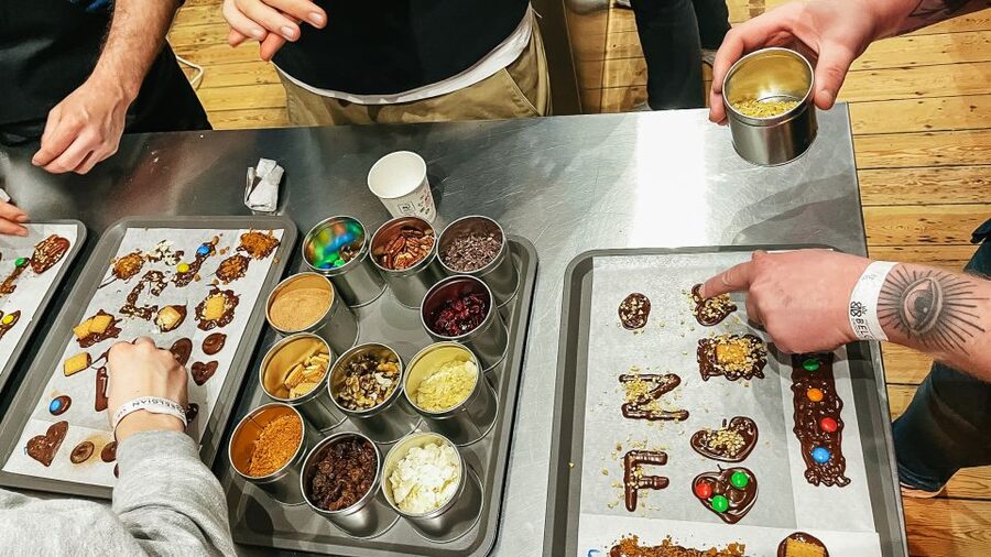 Brussels: Belgian Chocolate Making Workshop with Tastings - Price, timing, and practical value