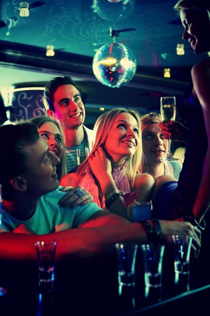 Brussels: BXL Pub Crawl Guided Tour - Starting at Nua Party Bar on Bd Anspach 79
