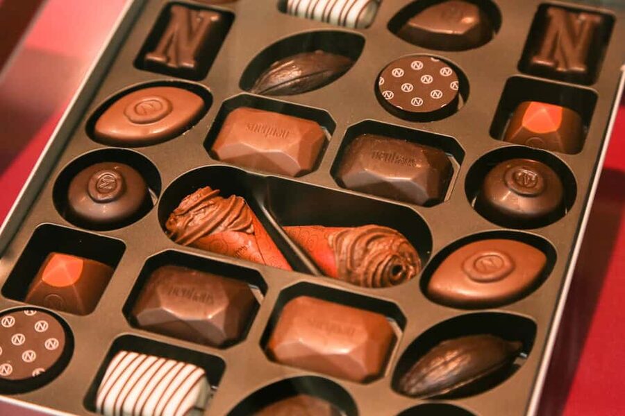 Brussels: Chocolate Appreciation and Tasting Walking Tour - From central boutiques toward Saint Catherine’s