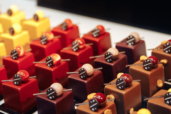 Brussels Chocolate Walking Tour and Workshop - Mary Chocolatier and the Belgian praline tradition