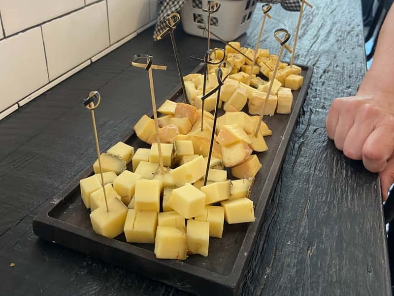 Brussels: City Center Guided Food Tour with Tastings - Key points at a glance