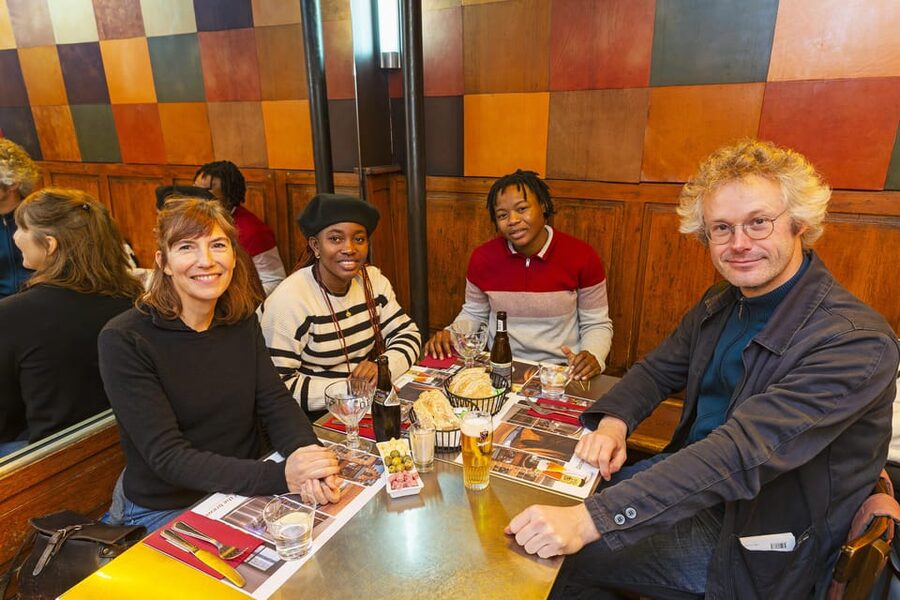 Brussels Food Tour: Main Dish, Beer, Waffle & Chocolate - Place du Grand Sablon and Brussels chocolate