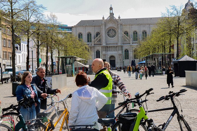 Brussels Highlights & Hidden Gems Bike Tour - The route, hills, and city traffic