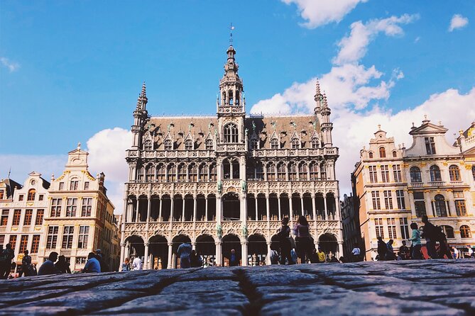 Brussels Highlights Walking and Bus Tour w/ Waffle - Starting at Grand Place, Brussels at its grandest