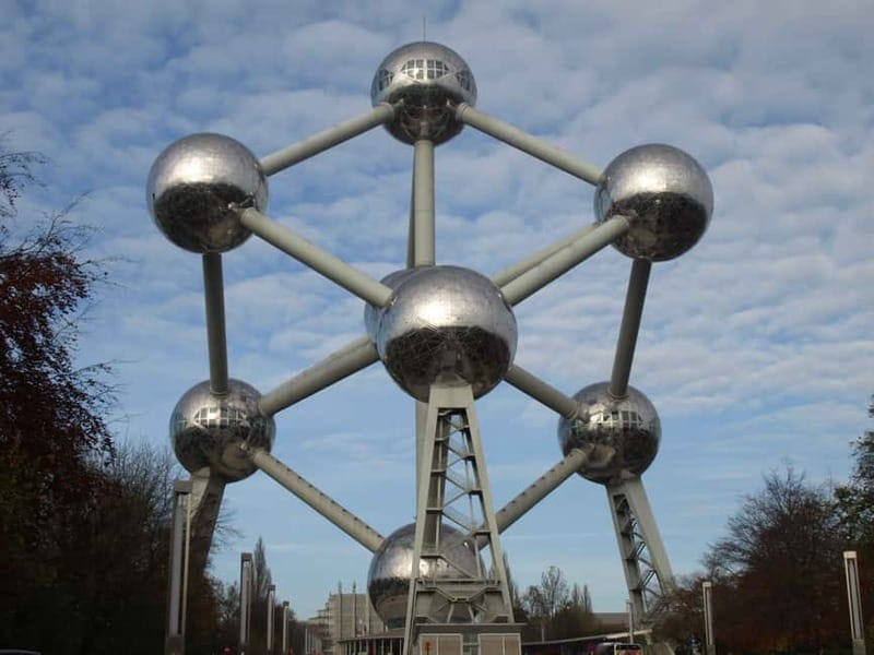 Brussels Highlights: Walking & Bus Tour with Waffle Tasting - The Atomium: a quick look at Brussels’ modern icon