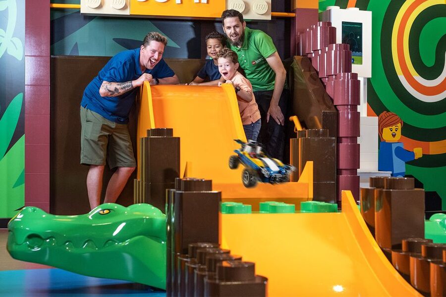 Brussels: LEGO® Discovery Centre Admission Ticket - The adults-without-children rule