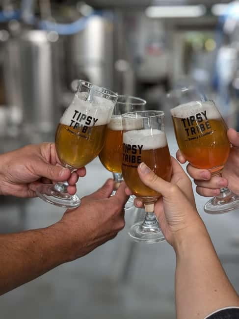 Brussels: micro brewery & distillery tour + beer tasting - Meeting the people behind the beer