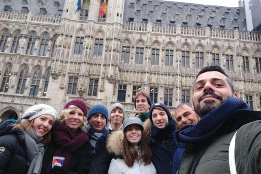 Brussels Must-See Attractions Walking Tour - Maison Dandoy and Brussels’ sweet side