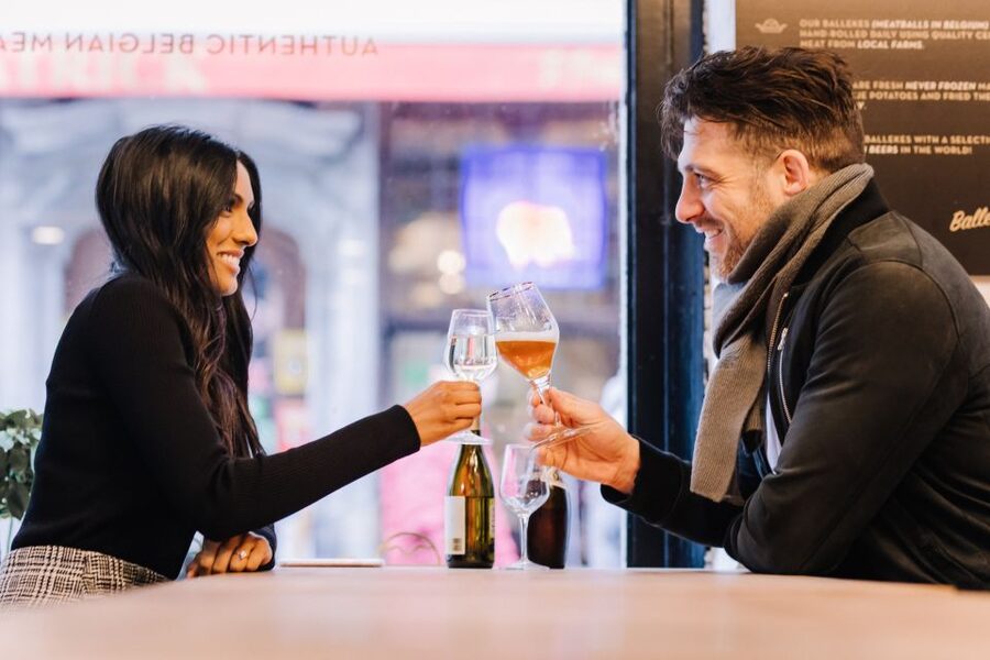 Brussels: Private Beers, Bars, and Live Music Tour by Night - What your guide adds to the evening